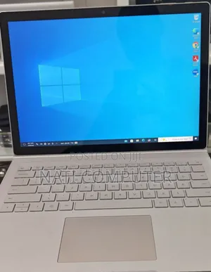 Photo - New Laptop Microsoft Surface Book 3 16GB Intel Core I7 SSD 256GB
