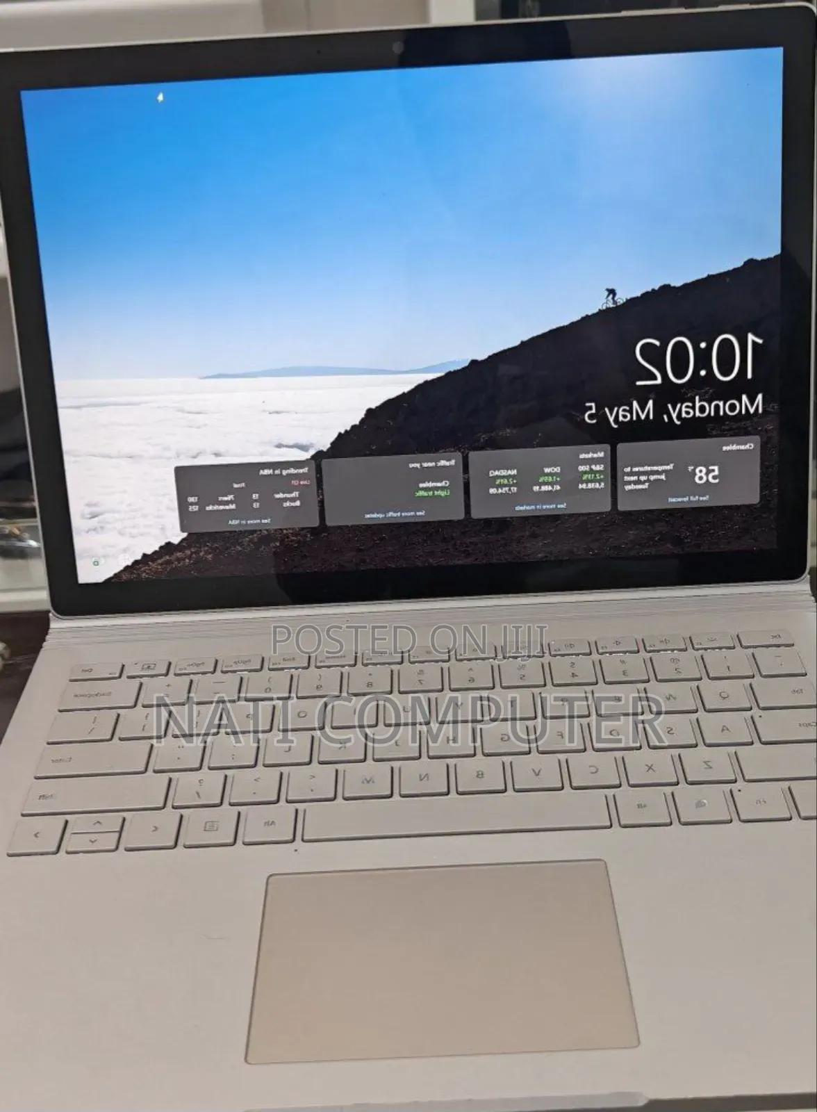 New Laptop Microsoft Surface Book 3 16GB Intel Core I7 SSD 256GB