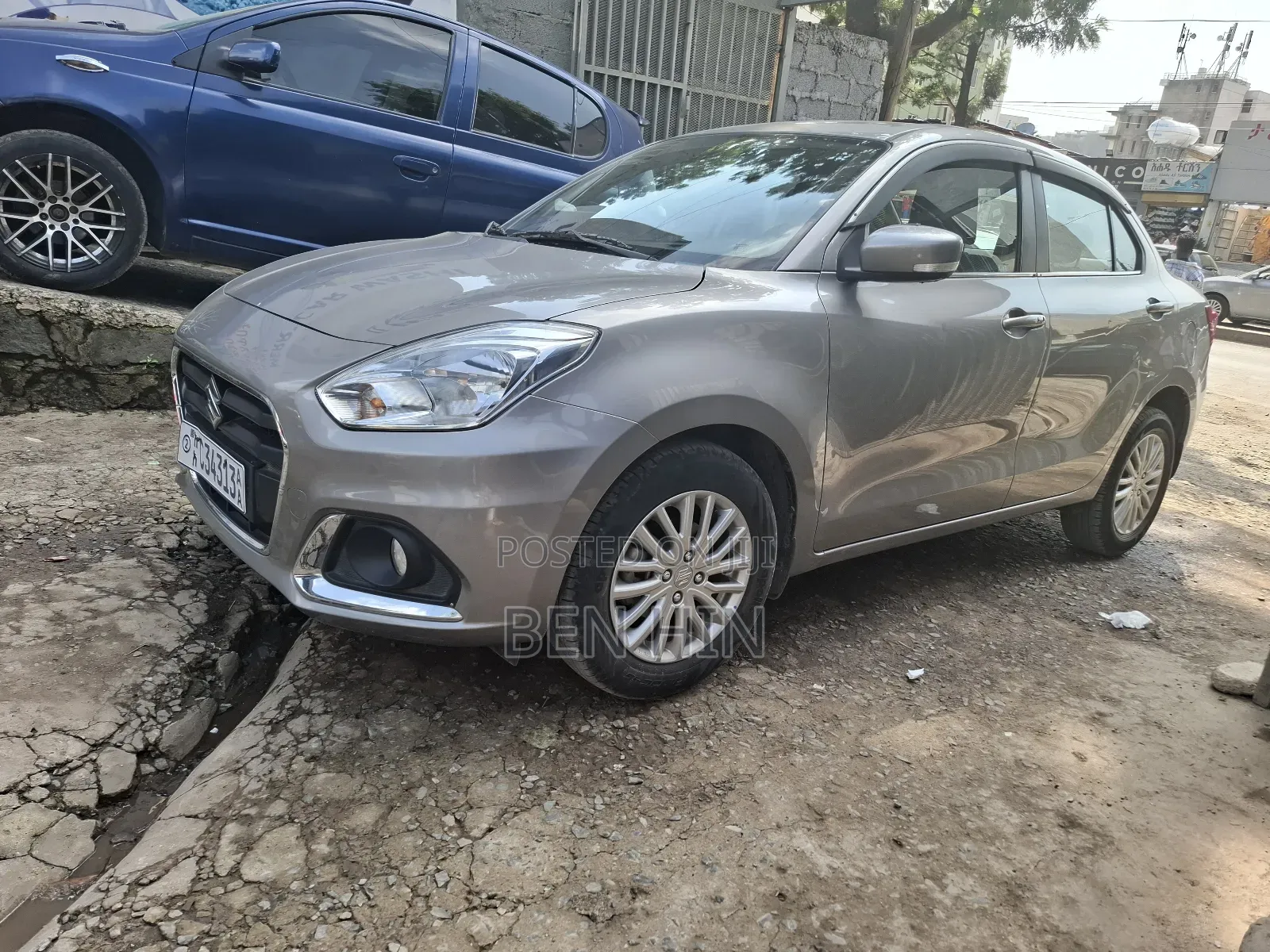 Suzuki Dzire 2023 Silver