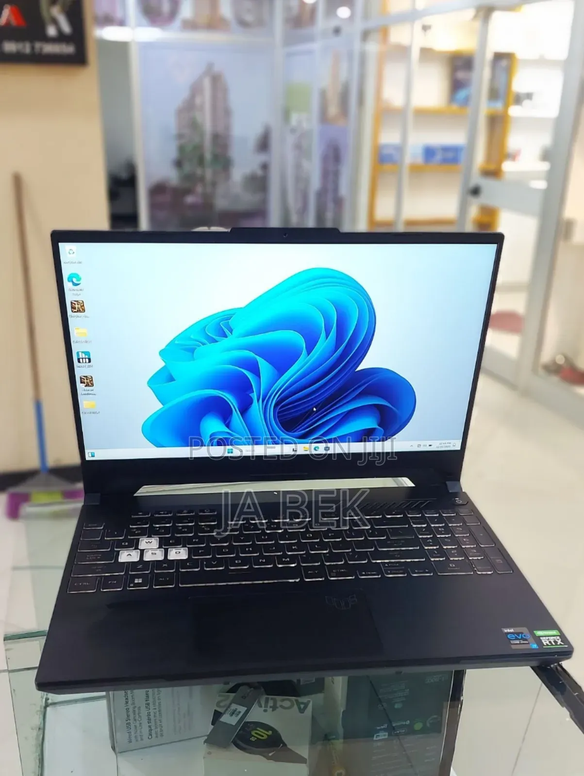 New Laptop Asus TUF Dash F15 16GB Intel Core I7 SSD 512GB