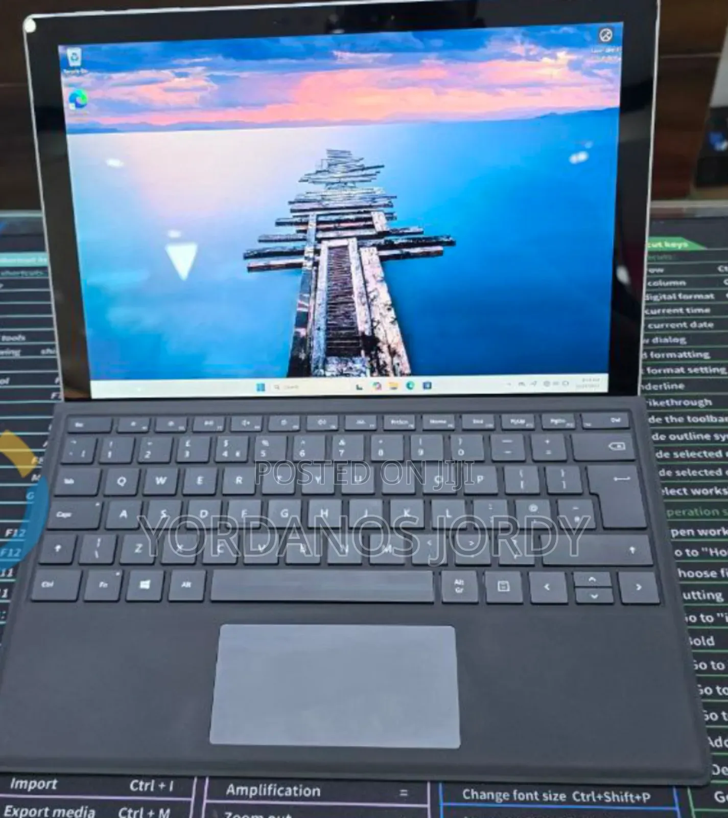 New Laptop Microsoft Surface Pro 7 8GB Intel Core I5 SSD 256GB