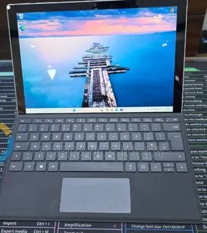 New Laptop Microsoft Surface Pro 7 8GB Intel Core I5 SSD 256GB