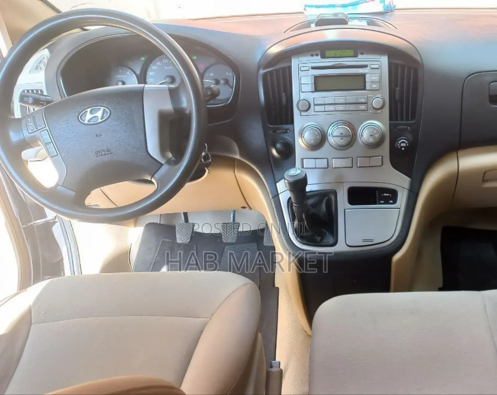 Hyundai Starex 2010 Gray