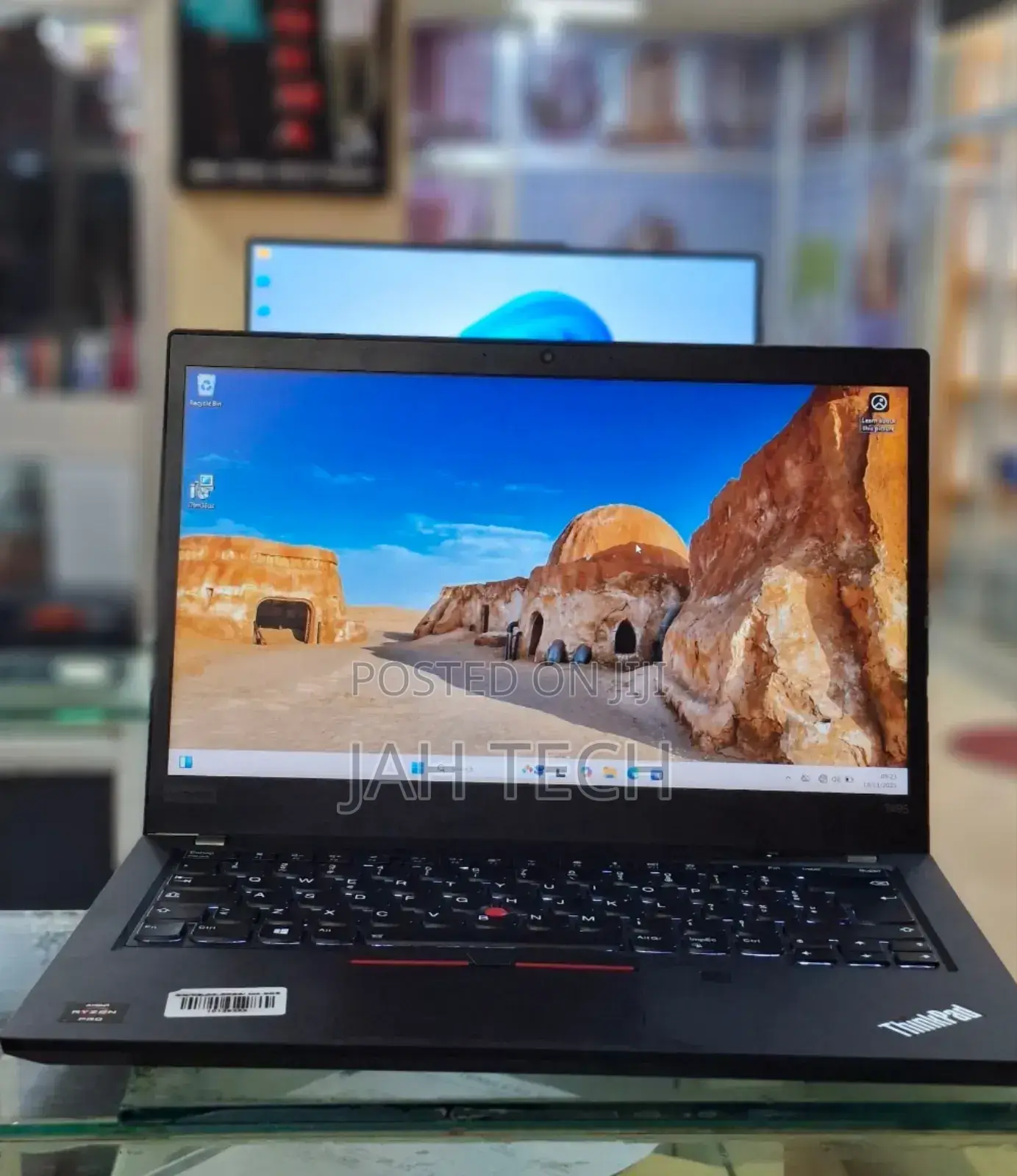 New Laptop Lenovo ThinkPad T495s 12GB AMD Ryzen 5 SSD 256GB