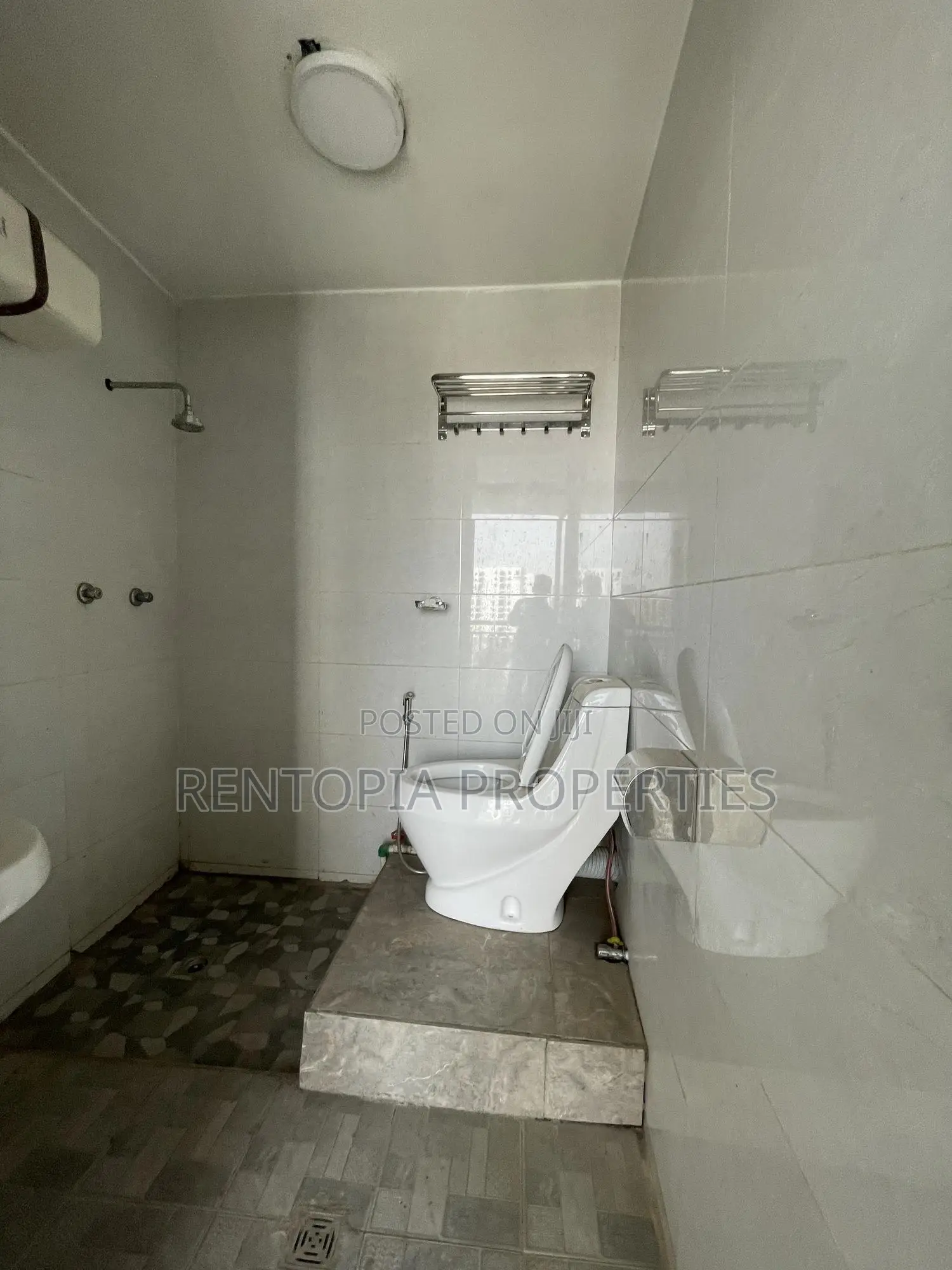 1bdrm Apartment in Bole for rent