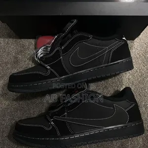 Photo - Travis Scott