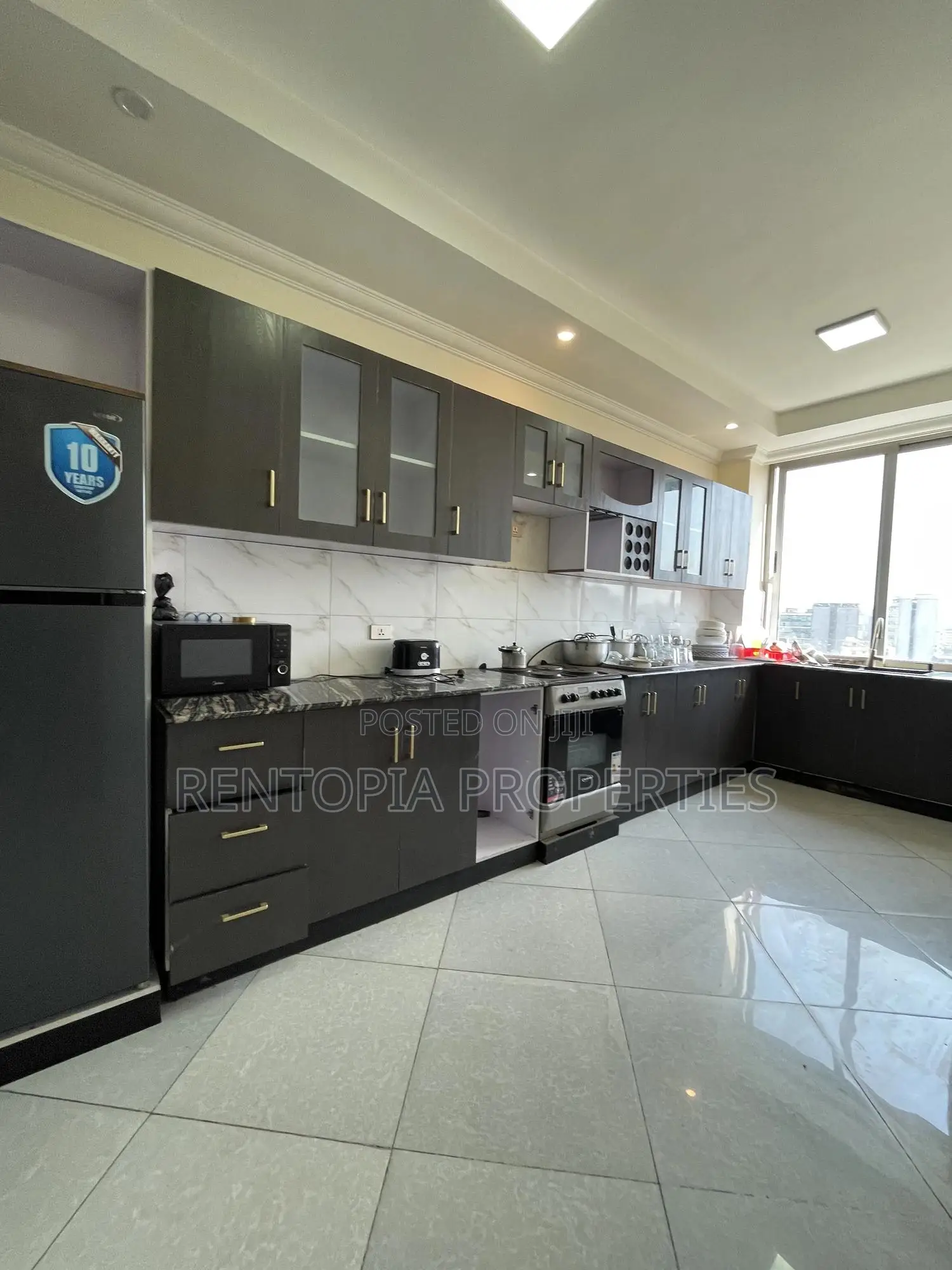 Furnished 4bdrm Apartment in Bole for rent