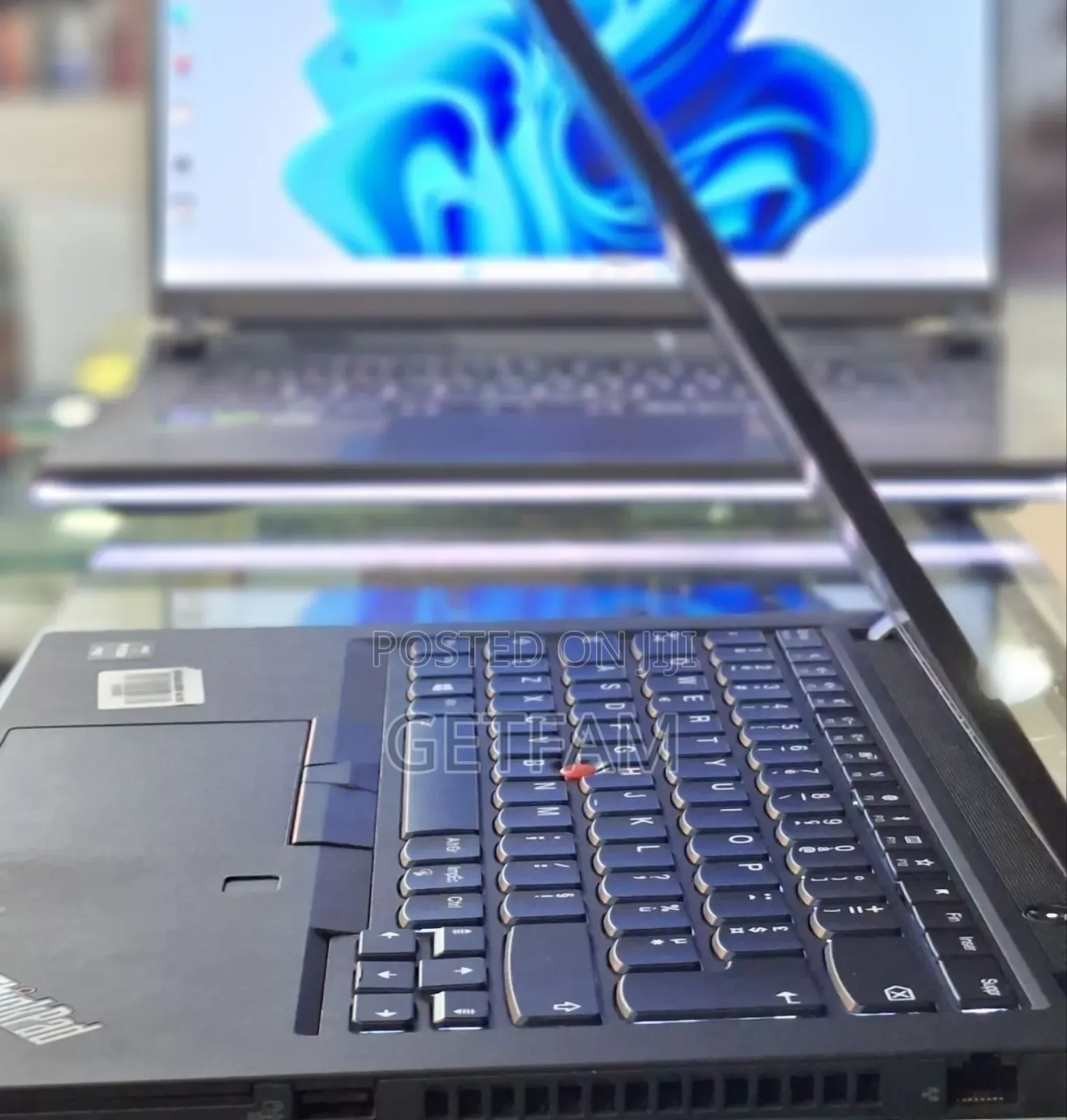 New Laptop Lenovo ThinkPad T495s 12GB AMD Ryzen 5 SSD 256GB