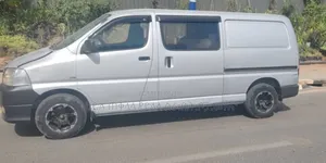 Toyota HiAce 2008 Silver