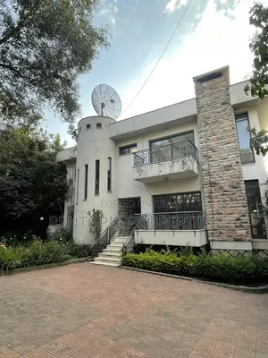 5bdrm Mansion in Bole for rent
