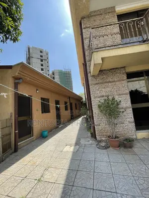 4bdrm House in Yeka for rent