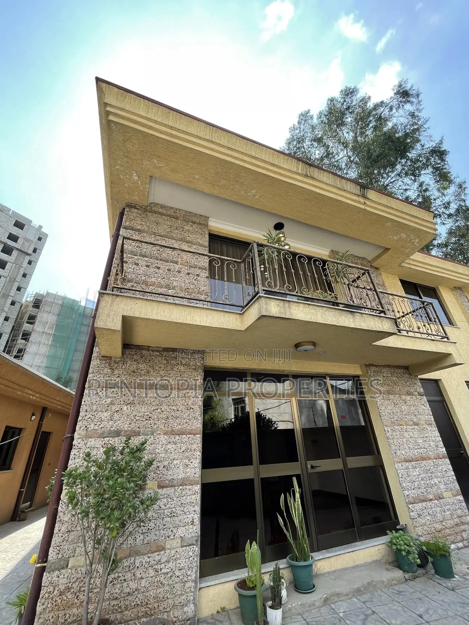4bdrm House in Yeka for rent