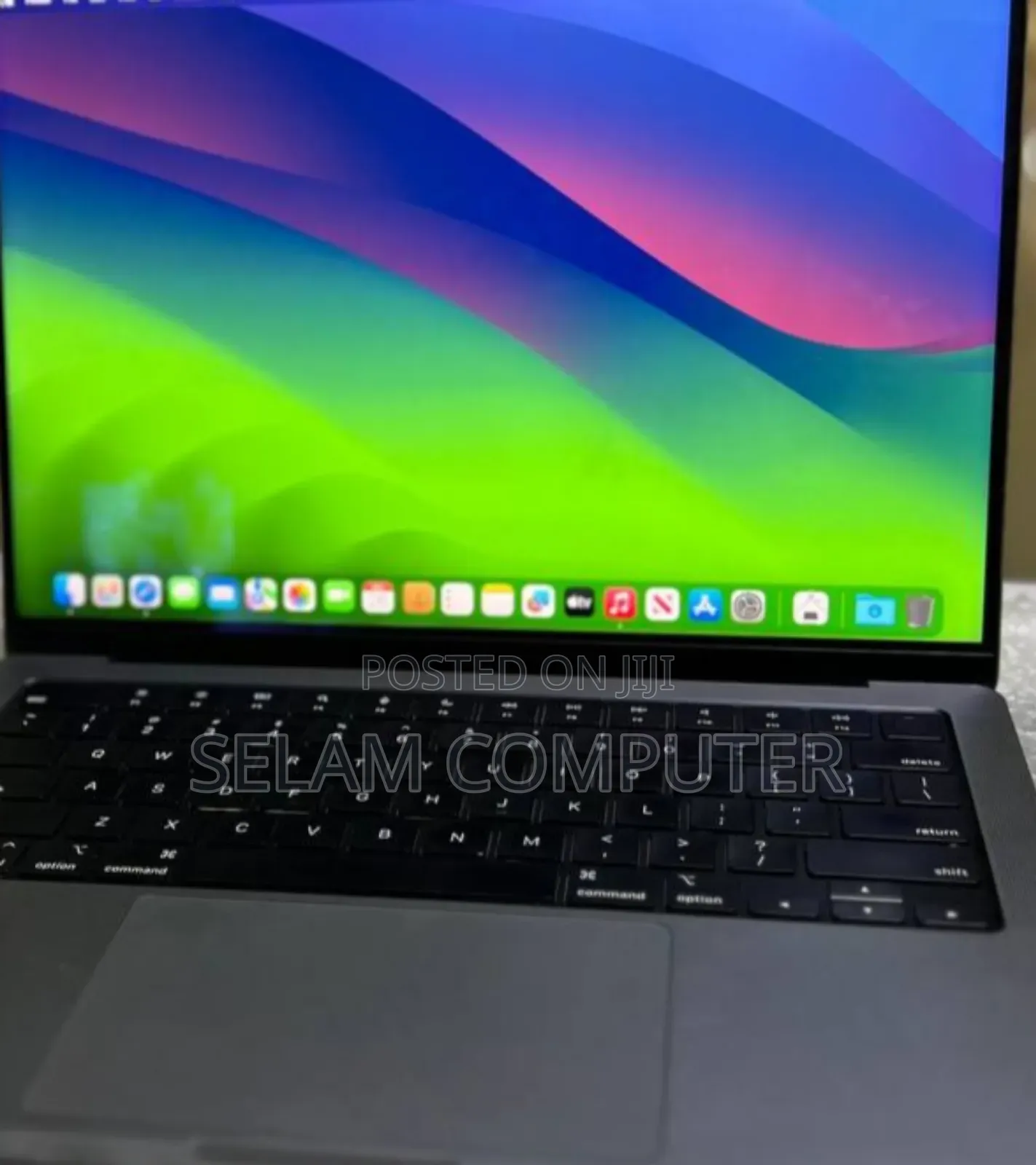 New Laptop Apple MacBook Pro 2019 8GB Intel Core I5 SSD 128GB