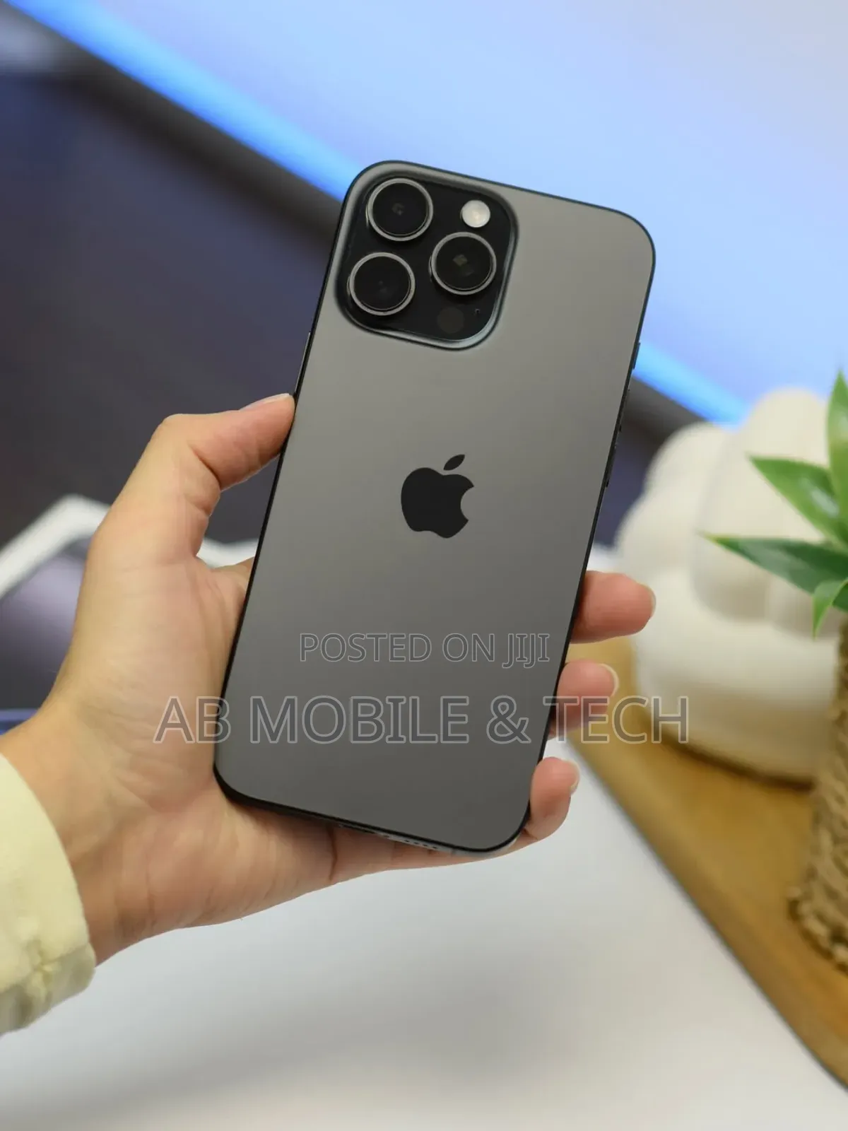 New Apple iPhone 16 Pro Max 512 GB Black