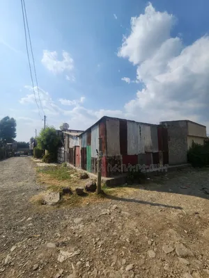 አስቸኳይ የሚሸጥ 75 ካሬ.ሜትር ቆንጆየመኖርያ ቦታ ሠምት አካባቢ