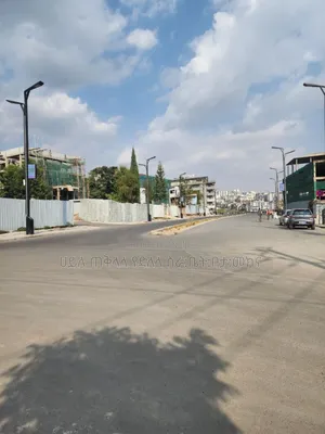 አስቸኳይ የሚሸጥ 330 ካሬ.ሜትር ለአፋርትመንትግንባታየሚሆን ቦታ ሽያጭ
