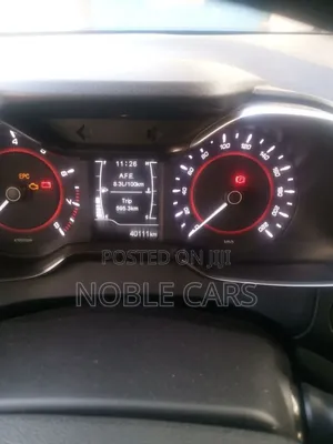 Chery Arrizo 5 2023 Ivory