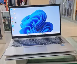 New Laptop HP EliteBook 840 G8 16GB Intel Core I7 SSD 512GB