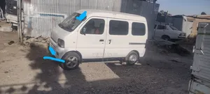 Photo - Suzuki Every Wagon 2000 White