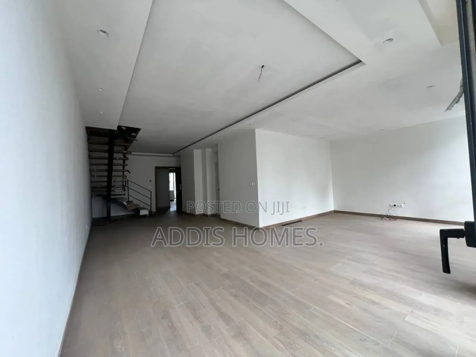 3bdrm Duplex in Bole for sale