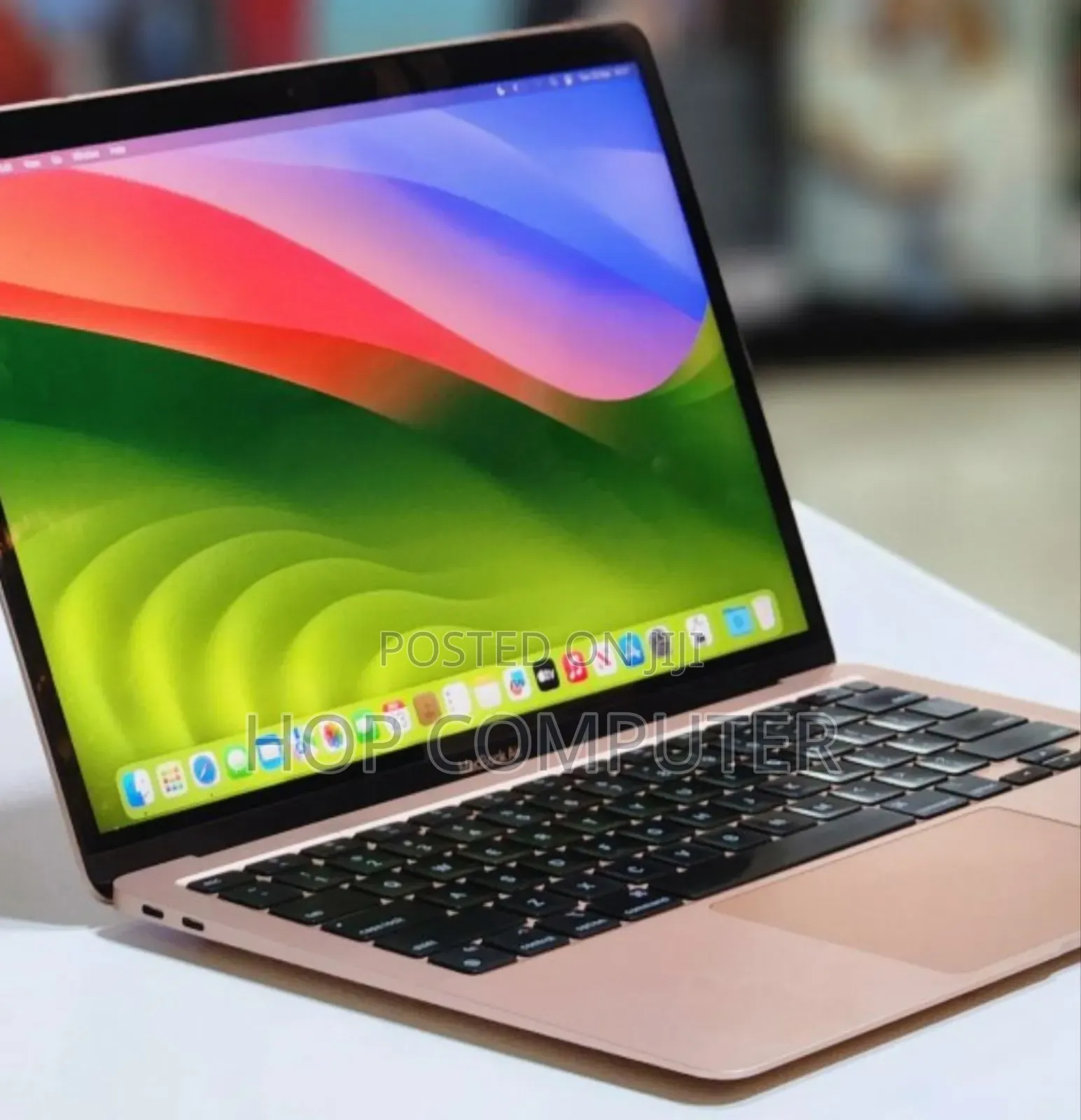 New Laptop Apple MacBook Air 2020 M1 8GB Apple M1 SSD 256GB