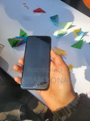 Apple iPhone 7 32 GB Black