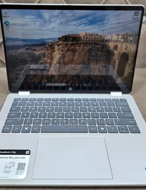 New Laptop HP OmniBook 5 14" 16GB Intel Core I7 SSD 512GB