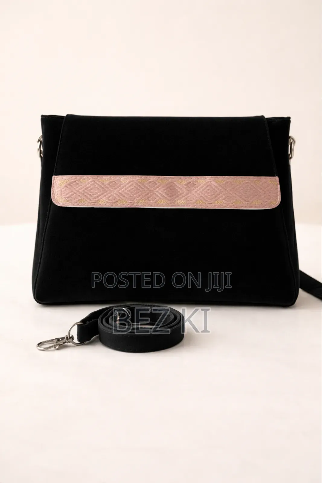 Women's Shoulder Bag