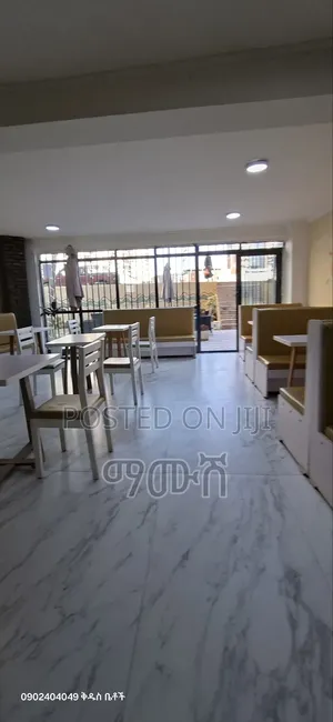 አስችኳይ ብር ተፈልጎ የሚሸጥ 40/60 ሱቅ
