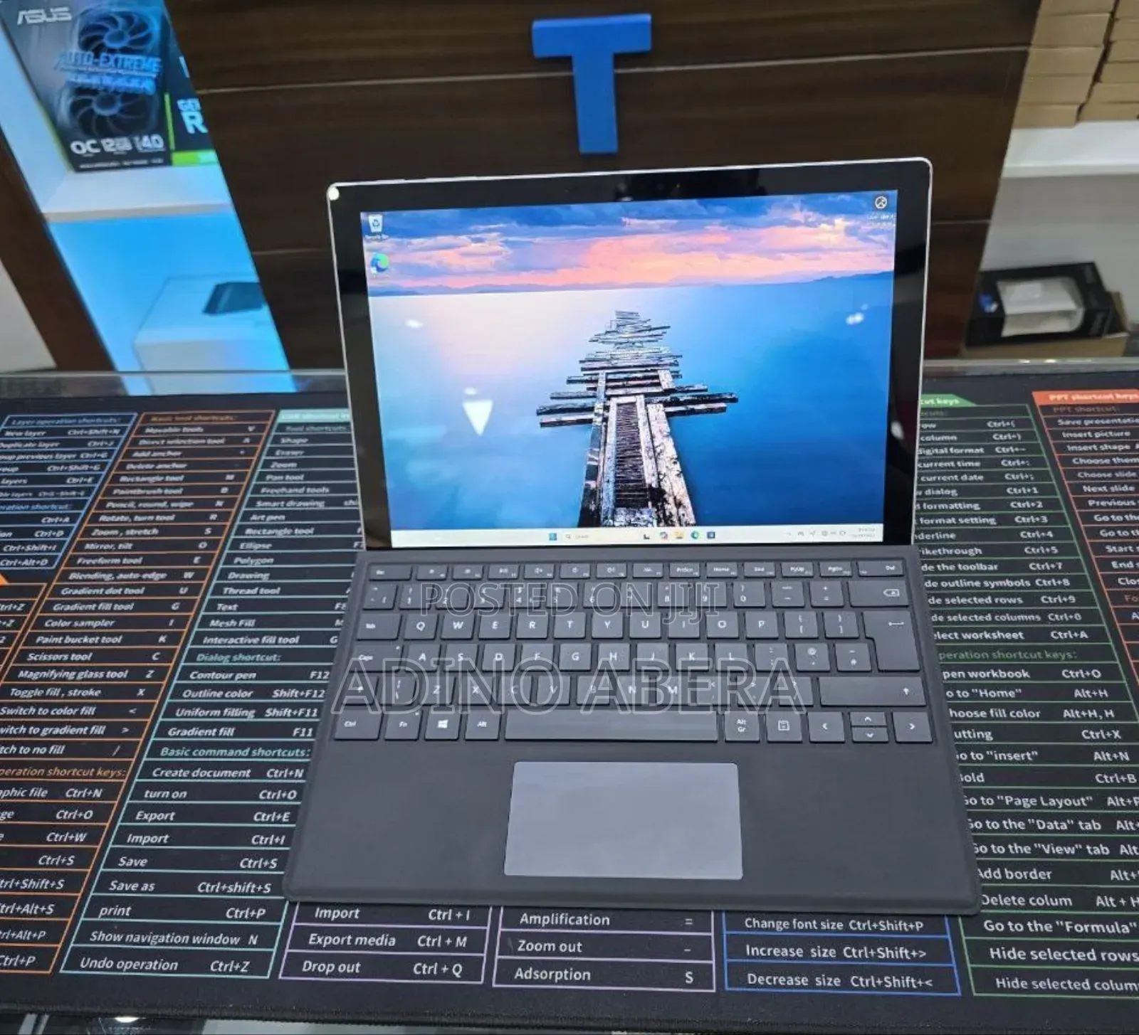 New Laptop Microsoft Surface 8GB Intel Core I5 SSD 256GB