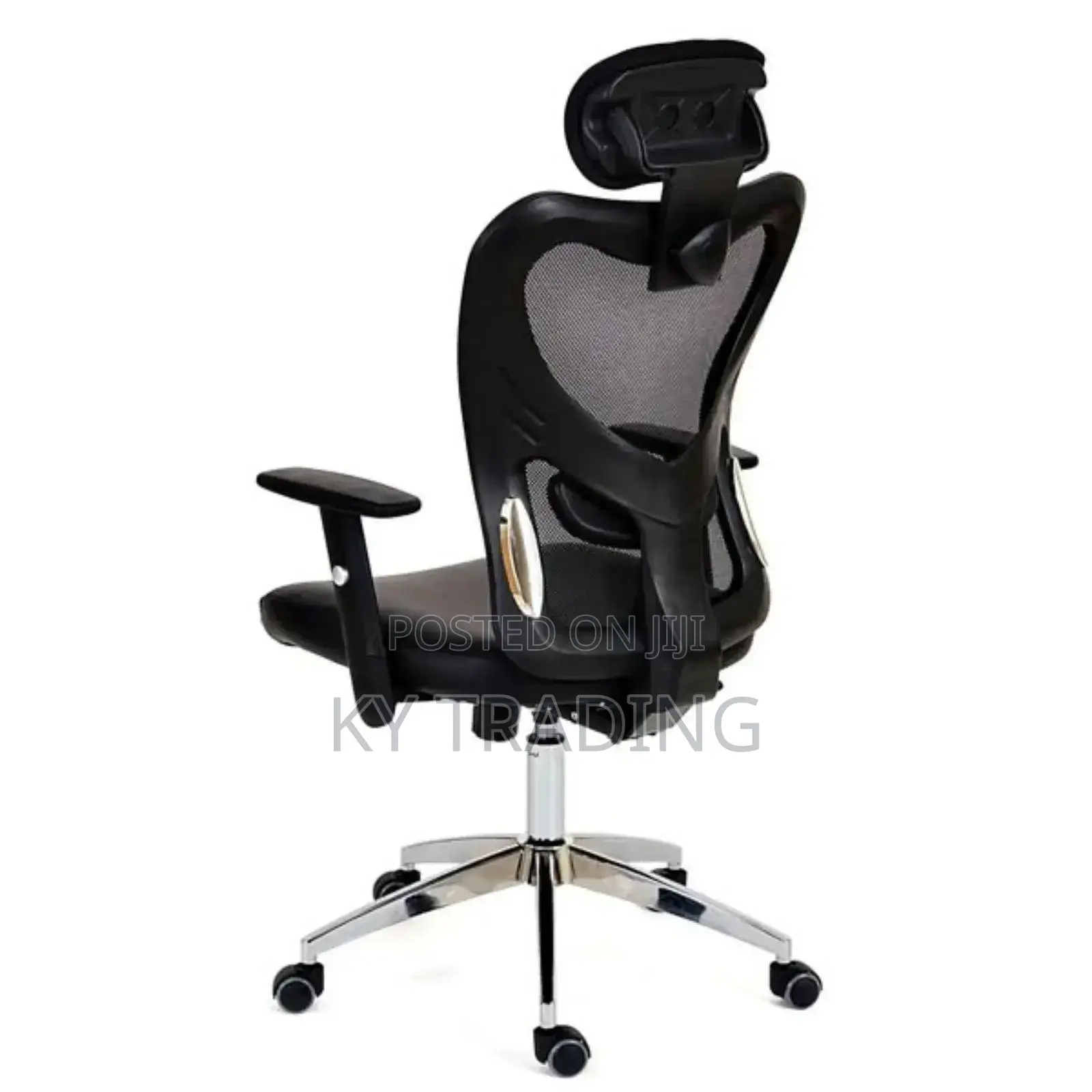 Too Relaxed Managerial Office Chair