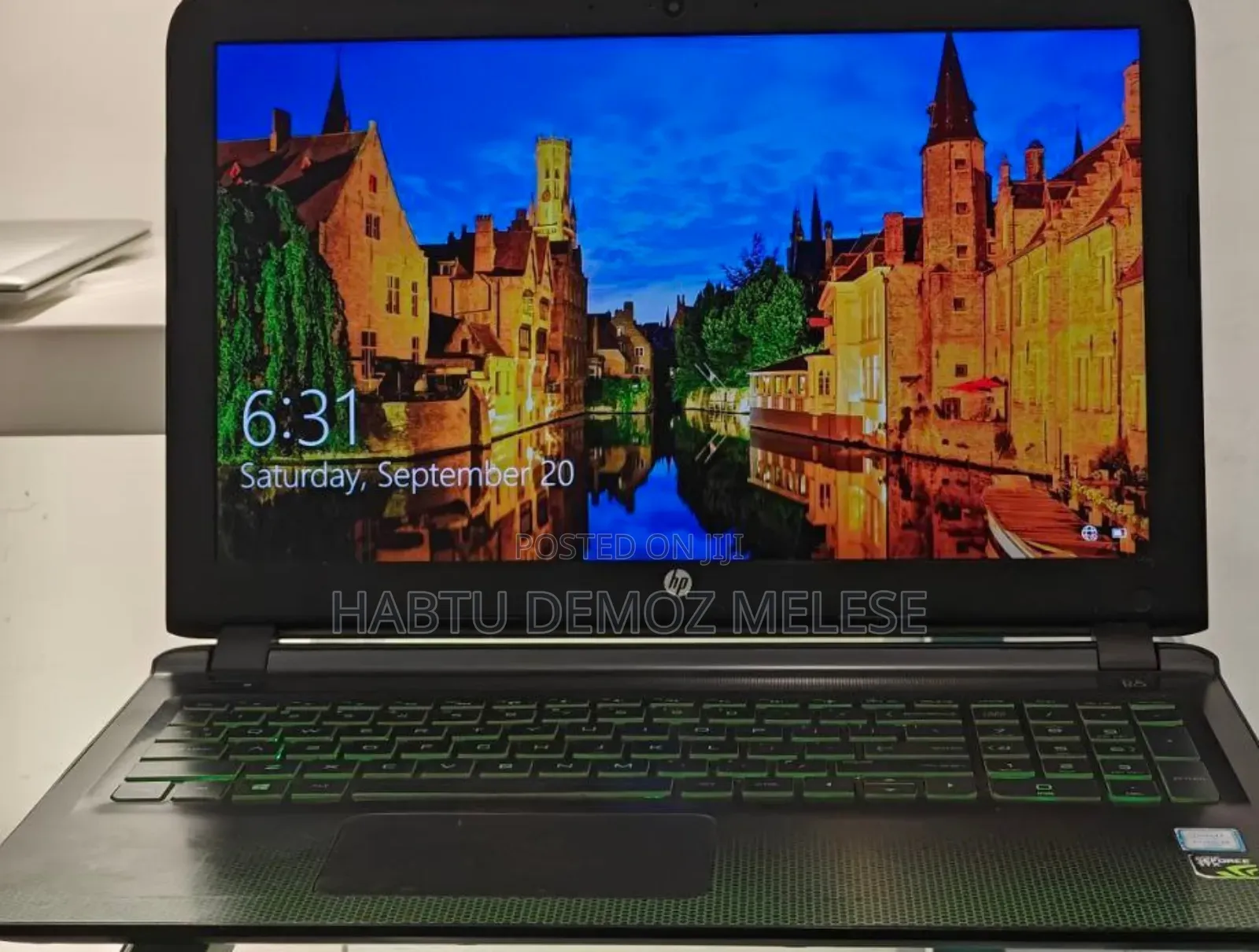 New Laptop HP Pavilion 10 12GB Intel Core I5 HDD 1T