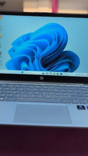 New Laptop HP Stream Notebook 16GB Intel Core I7 SSD 1T