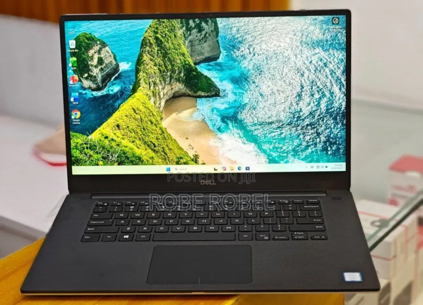 New Laptop Dell XPS 15 16GB Intel Core I7 SSD 512GB