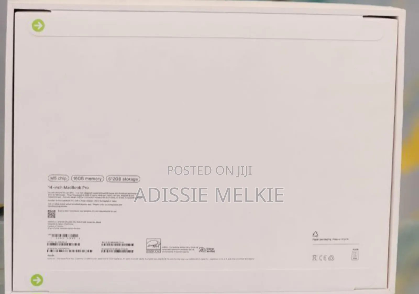 New Laptop Apple Macbook Pro 2025 M5 14-Inch 16GB Apple M5 SSD 512GB