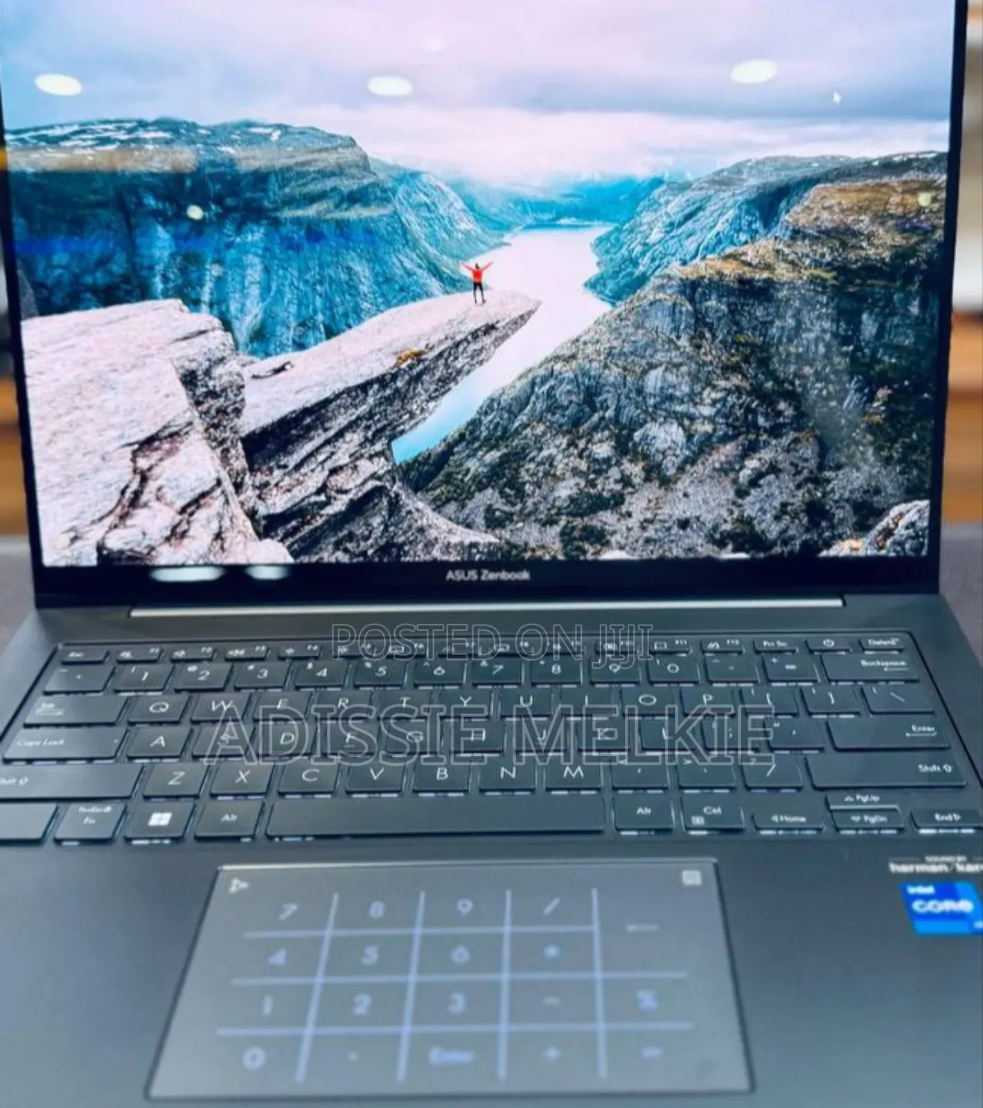 New Laptop Asus Zenbook 14 UX434 16GB Intel Core I7 SSD 512GB