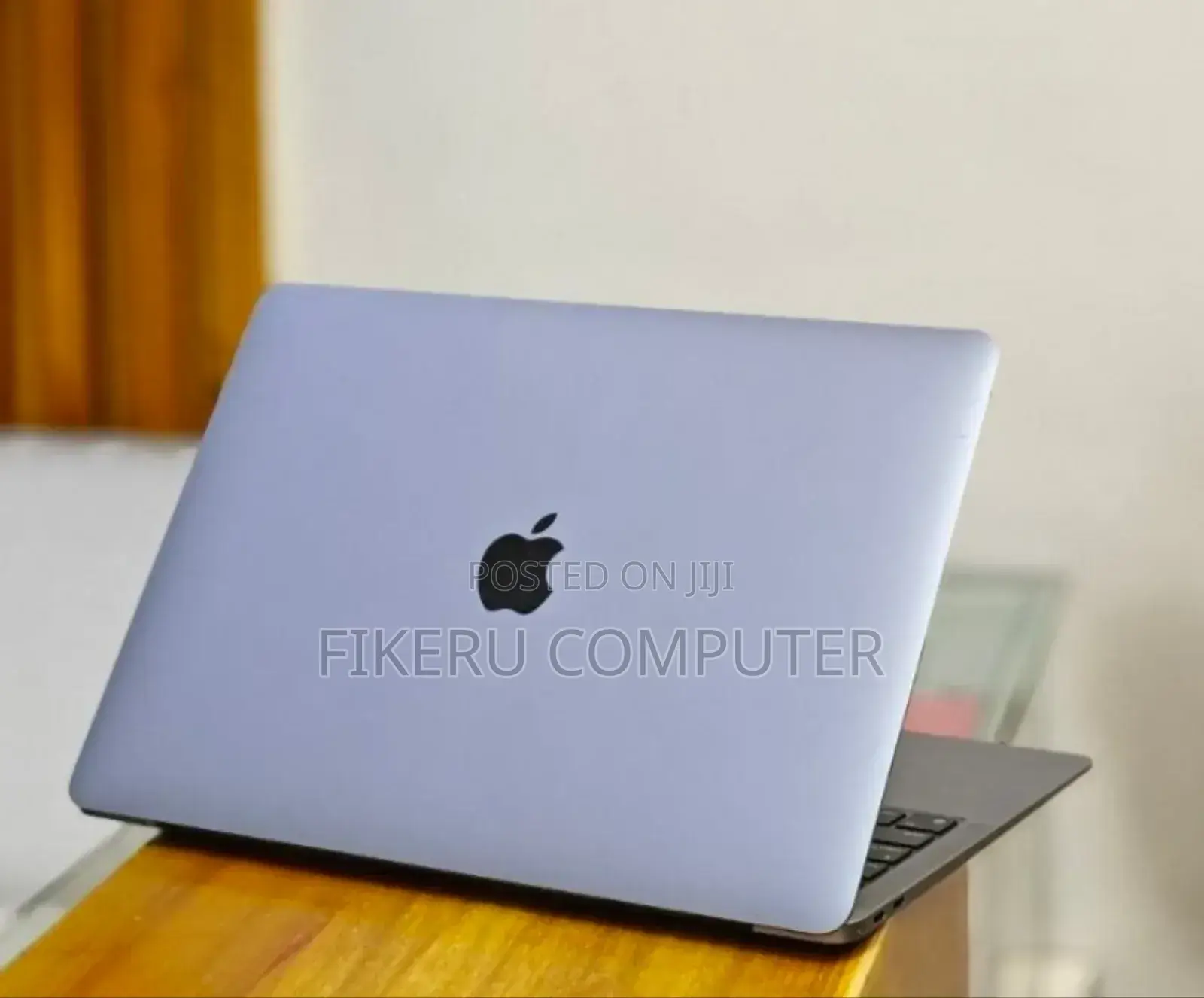 New Laptop Apple MacBook Air 2020 M1 8GB Apple M1 SSD 256GB