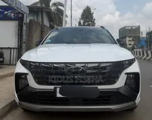 Hyundai Tucson N Line 2022 White