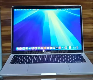 New Laptop Apple MacBook Pro 8GB Intel Core I5 SSD 128GB