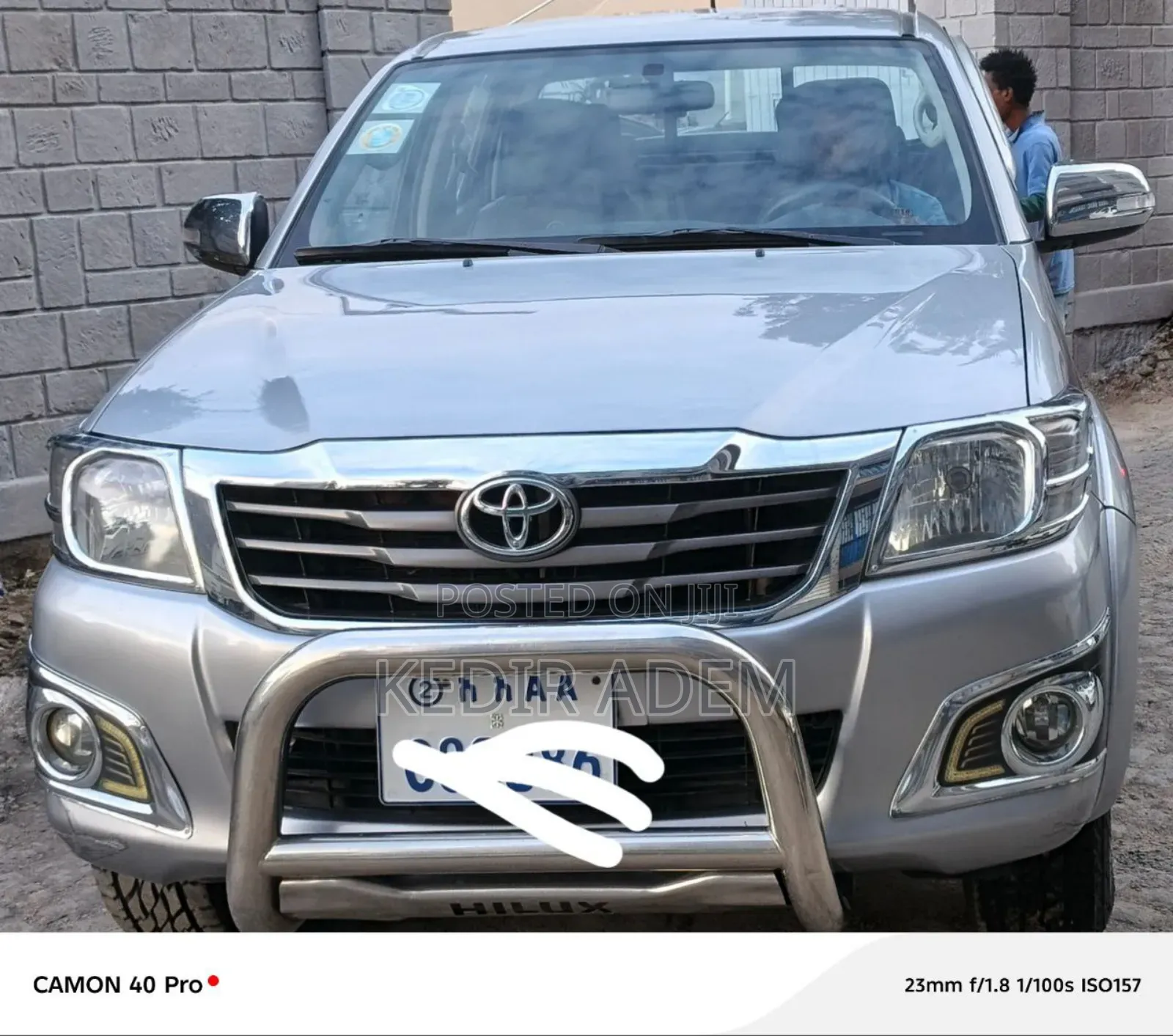 Toyota Hilux 2015 Silver