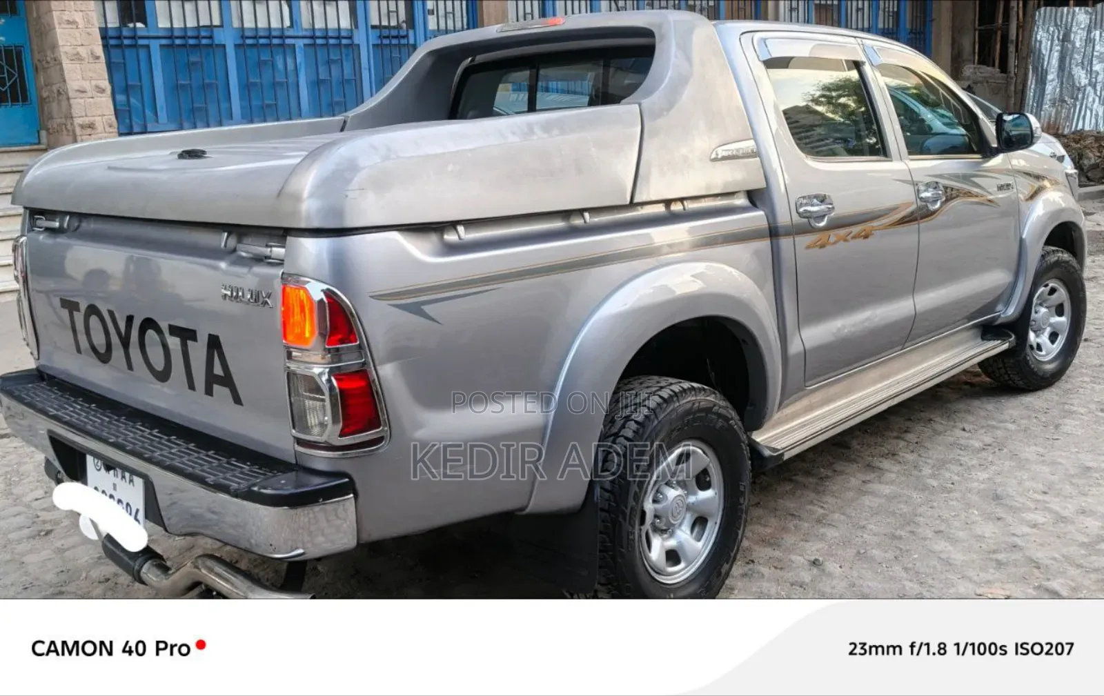 Toyota Hilux 2015 Silver
