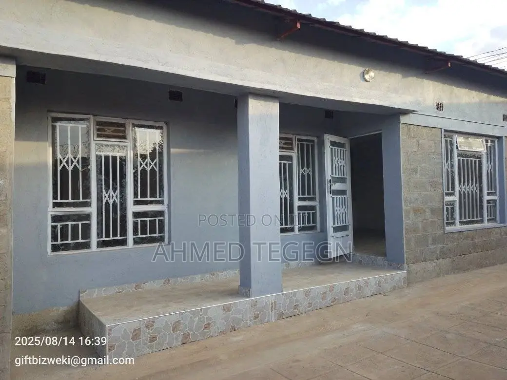 2bdrm House in My State Real State, Addis Ketema for rent