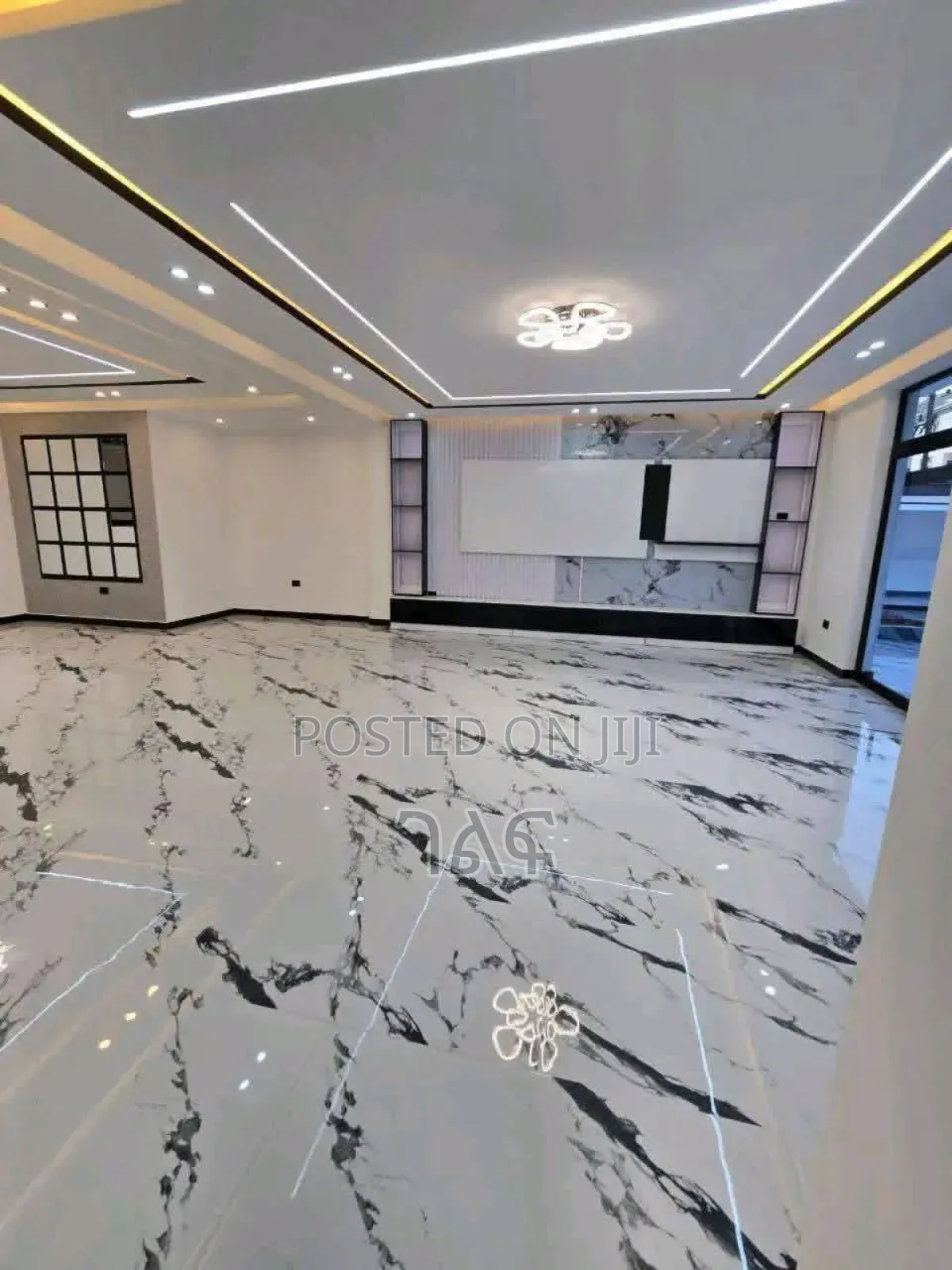 6bdrm House in Luxury Villa For, Bole for sale