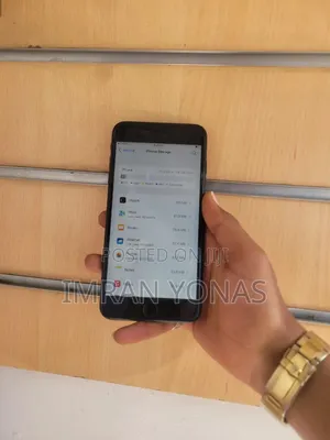 New Apple iPhone 7 Plus 128 GB Black