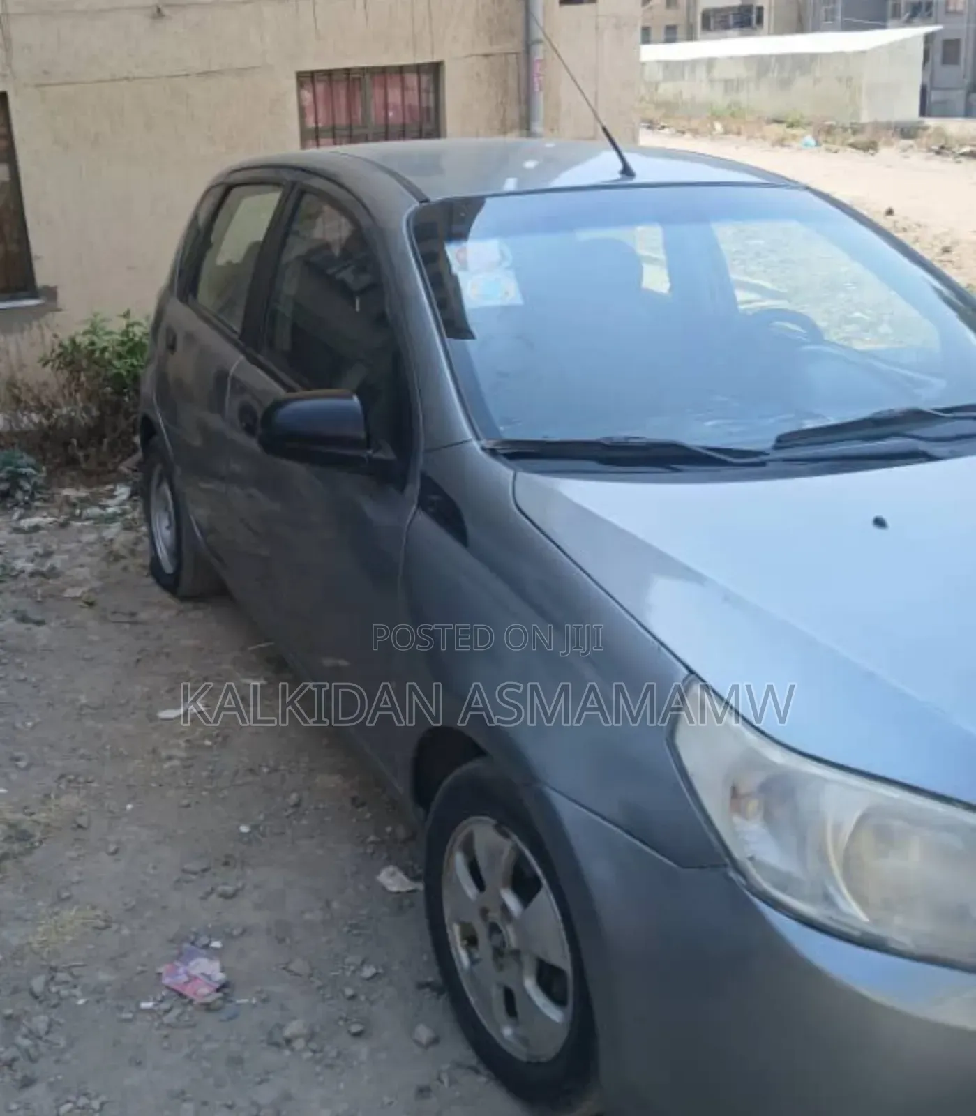 Chevrolet Aveo 2010 Silver
