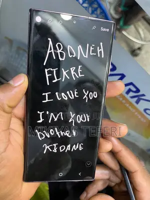 Photo - New Samsung Galaxy S22 Ultra 256 GB Purple