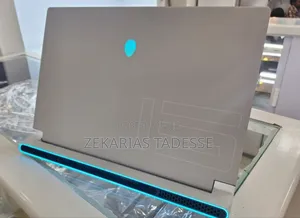 New Laptop Alienware M15 R3 32GB Intel Core I9 SSD 1T