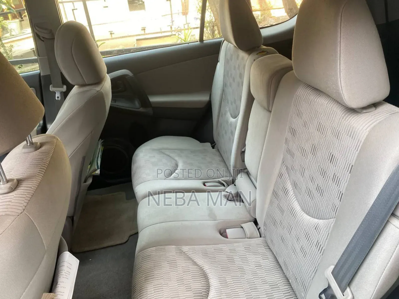 Toyota RAV4 2012 Silver