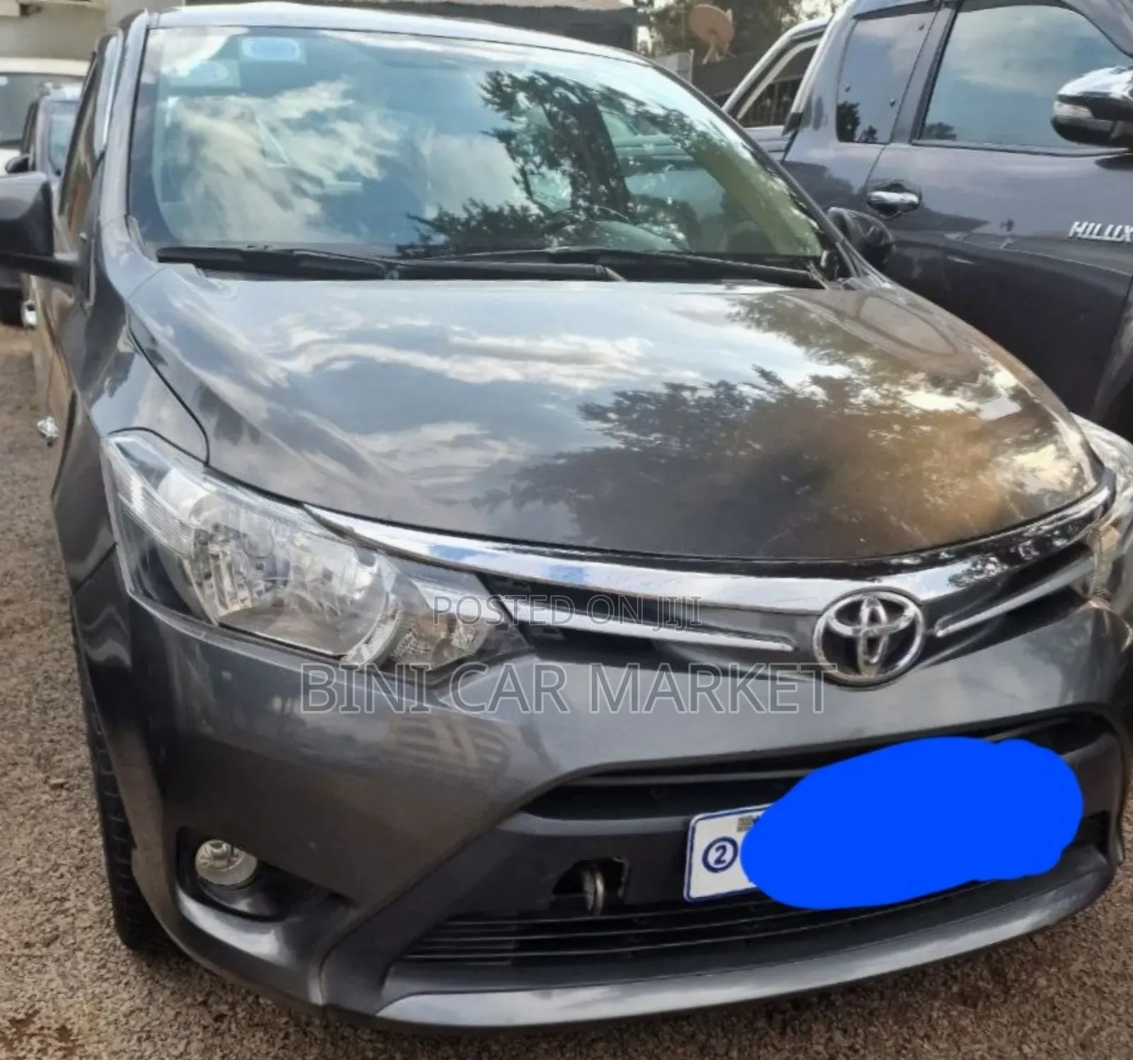 Toyota Yaris 2016 Gray