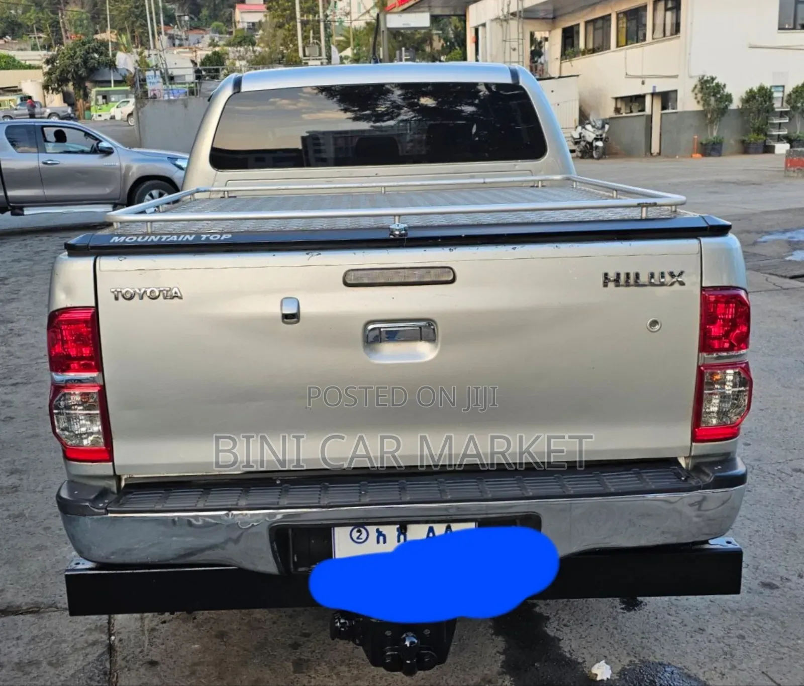 Toyota Hilux 2012 Silver